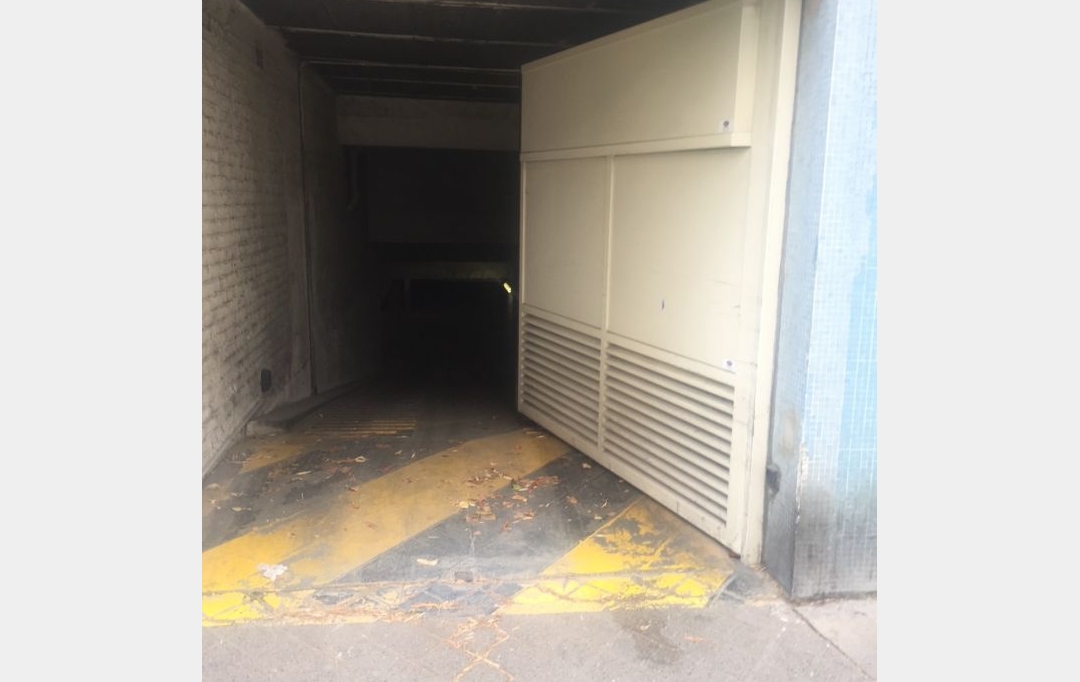 Annonces ARGENTEUIL : Garage / Parking | PARIS (75015) | 0 m2 | 120 € 