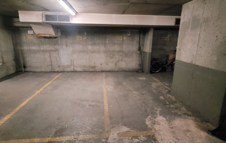  Annonces ARGENTEUIL Garage / Parking | PARIS (75016) | 17 m2 | 60 000 € 